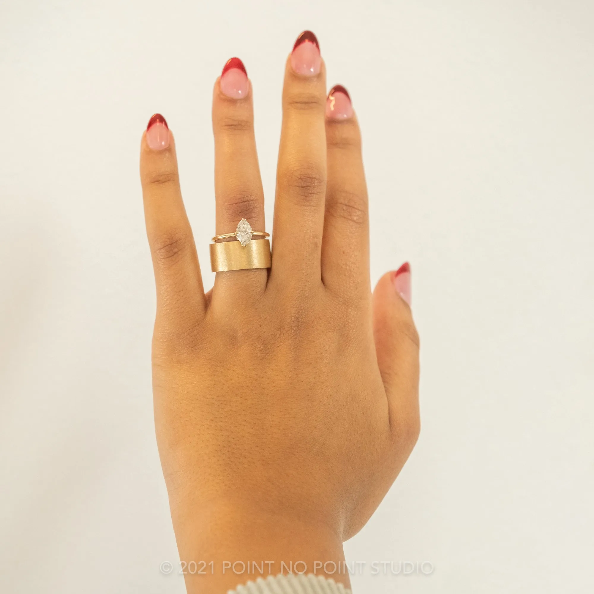 10mm Women's Matte Wide Cigar Ring, 14K Yellow Gold