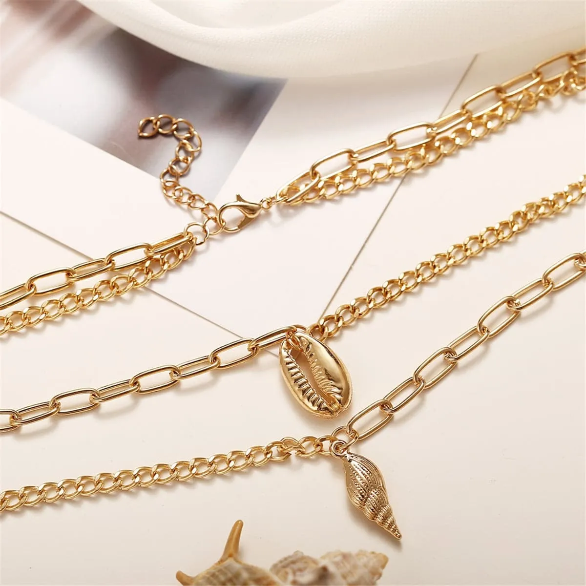 18K Gold-Plated Shell & Conch Pendant Layer Necklace