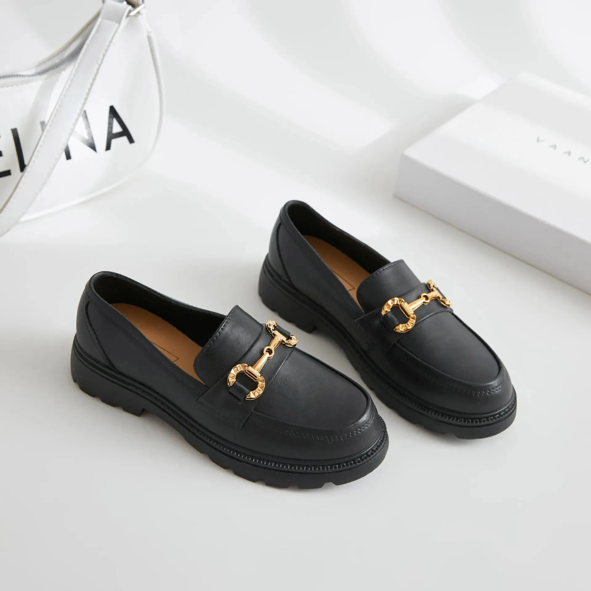 Amore Mia Leather Loafers