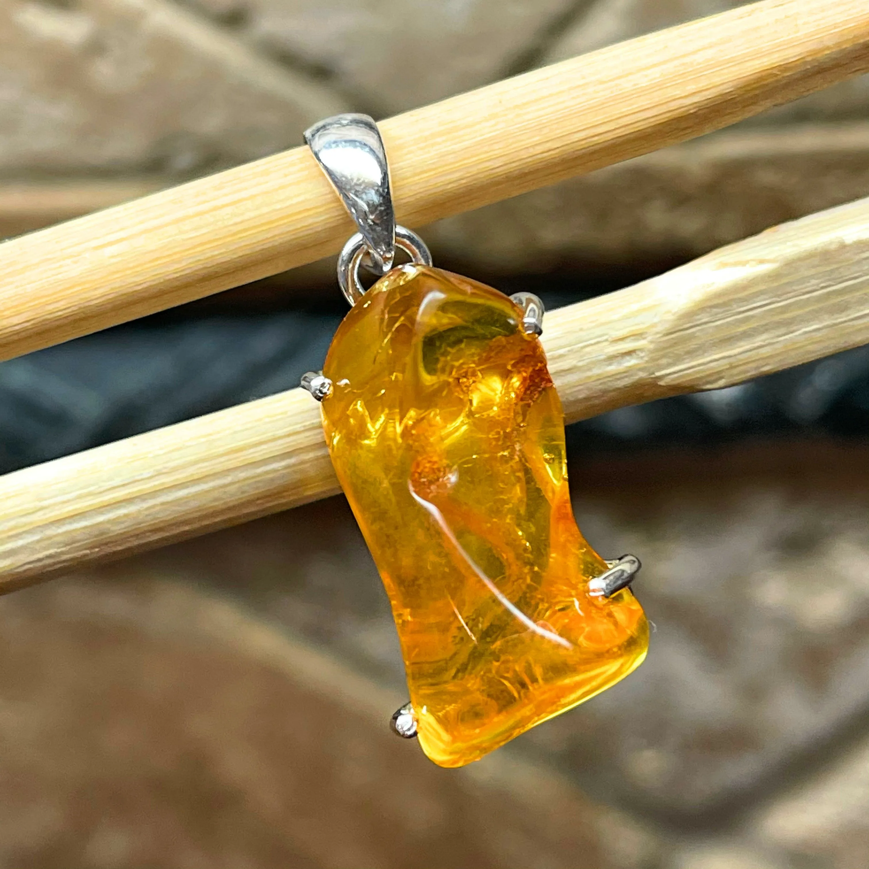 Beautiful Baltic Amber 925 Solid Sterling Silver Pendant 30mm