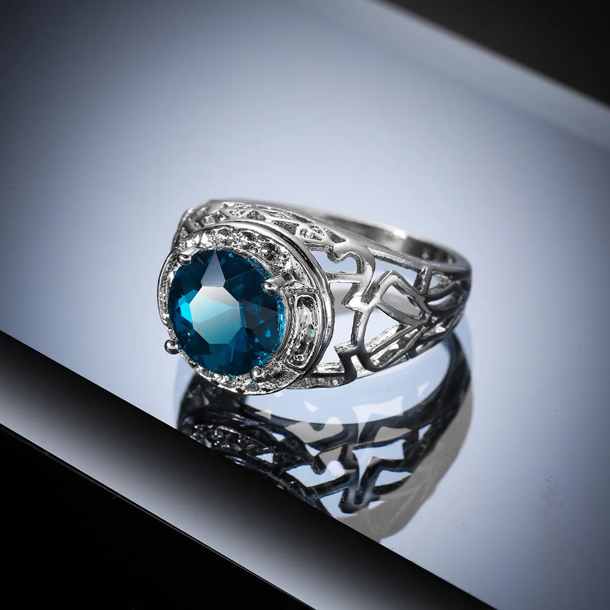 Blue Crystal & Silver-Plated Filigree Cocktail Ring