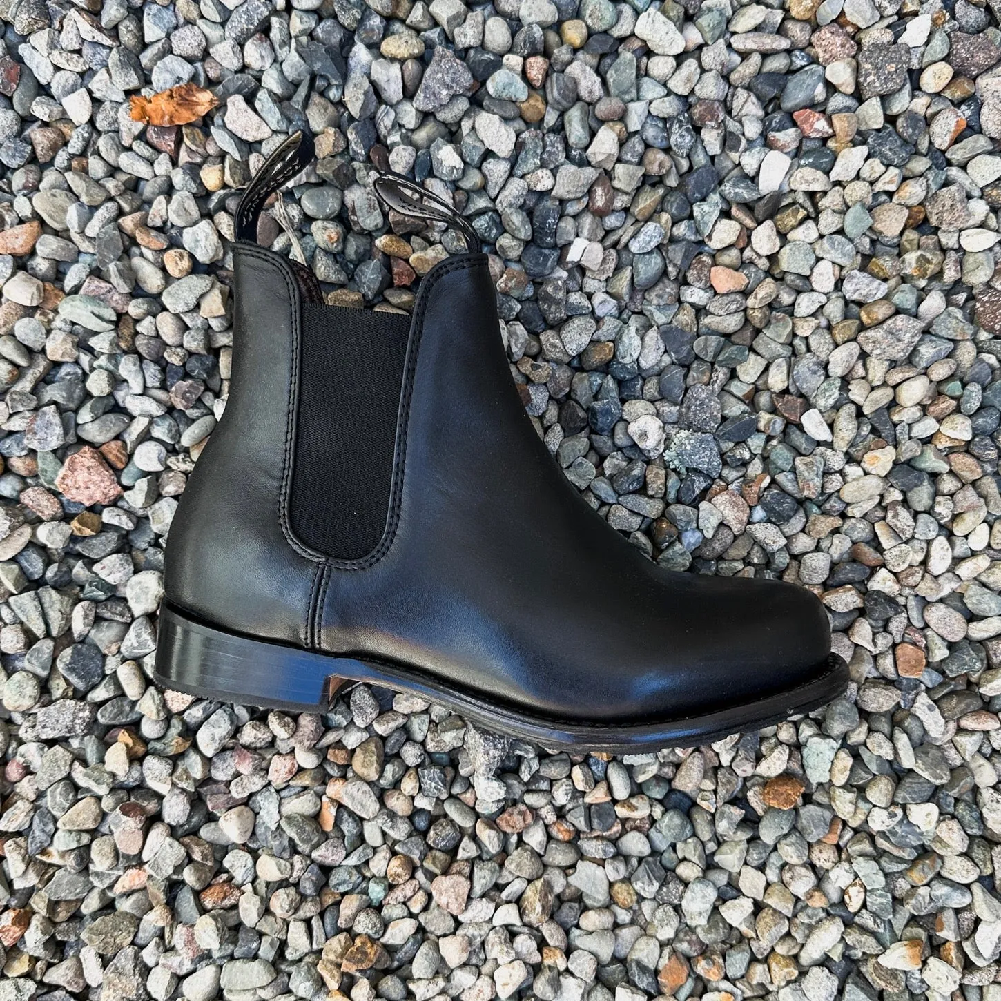 Blundstone - 153 Womens Heritage Chelsea Boot - Black