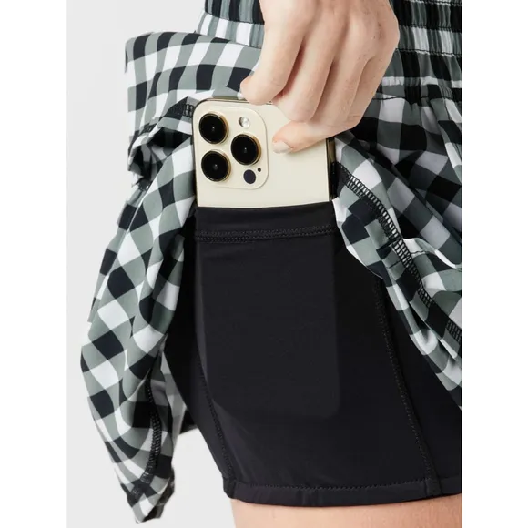 Bubble Women's Ruffle Skirt (Skort,) Size XL Black Gingham