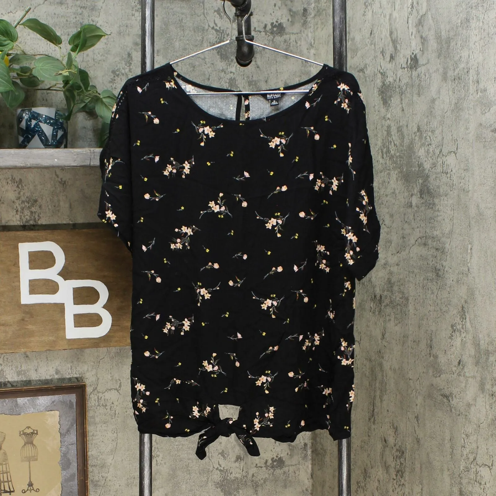 Buffalo David Bitton Women's Tie Front Woven Top With Crochet Inserts Black XL