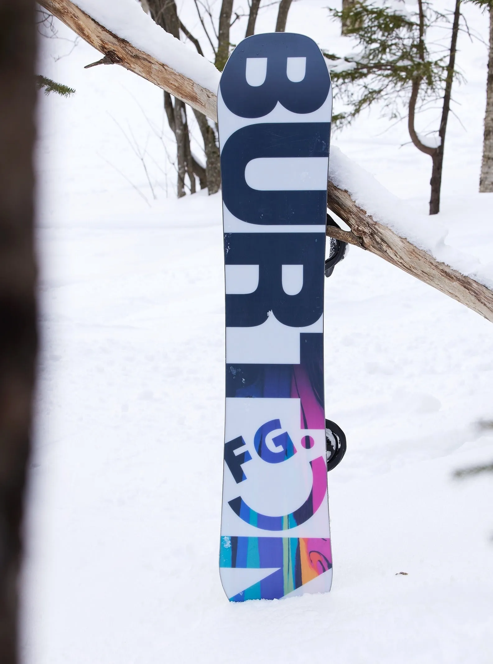 Burton Women's Feelgood Flying V Snowboard 2024