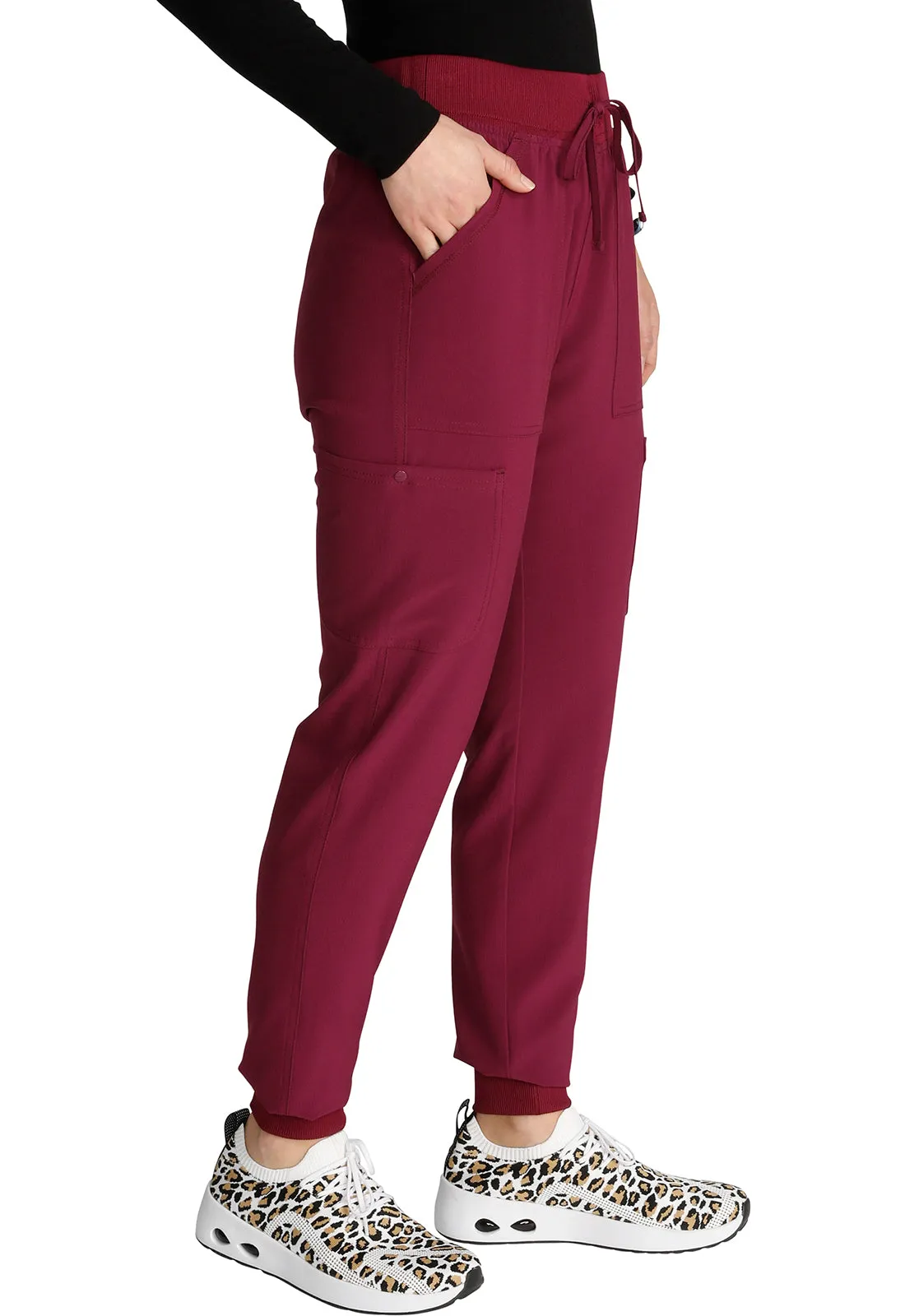 Cherokee Women's Natural Rise Jogger