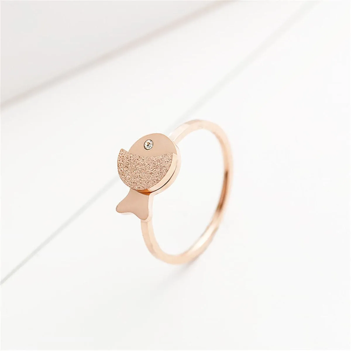Cubic Zirconia & 18K Rose Gold-Plated Frosted Fish Ring