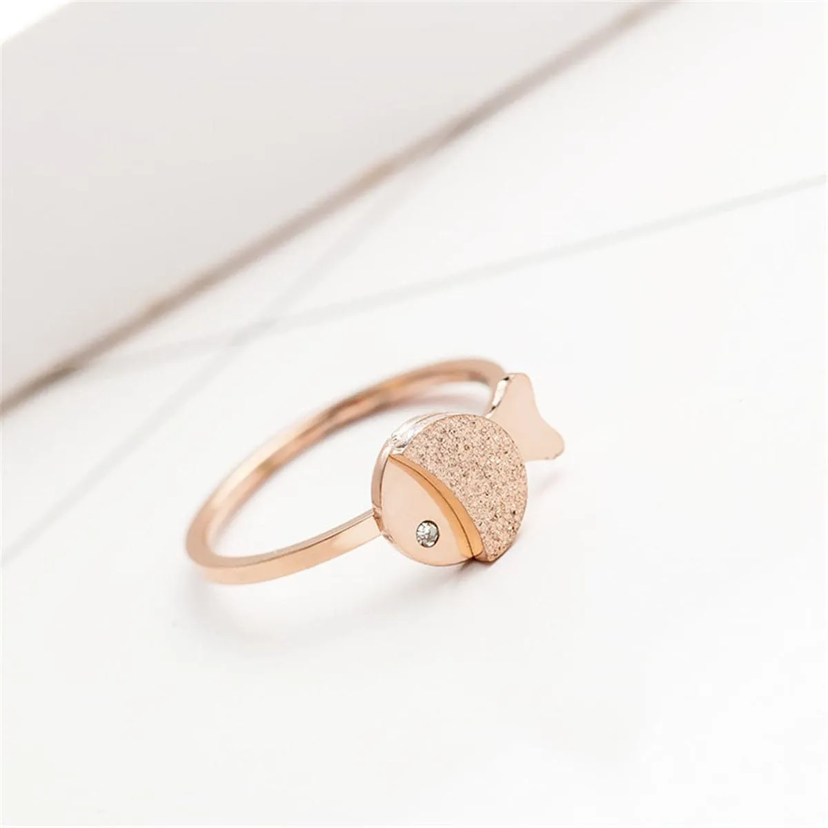 Cubic Zirconia & 18K Rose Gold-Plated Frosted Fish Ring