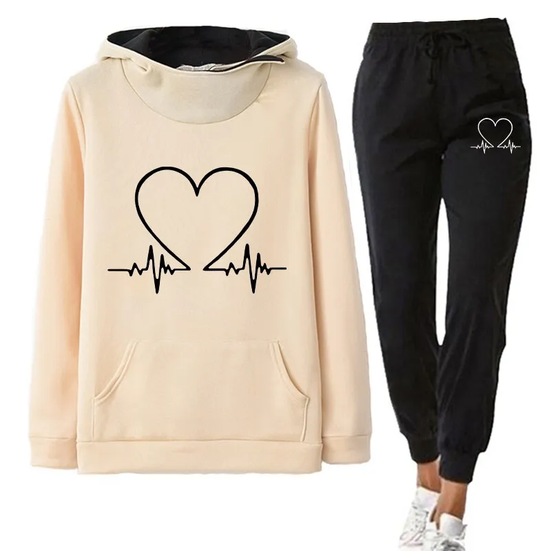 Eliana – Relaxed Women’s Jogging Suit