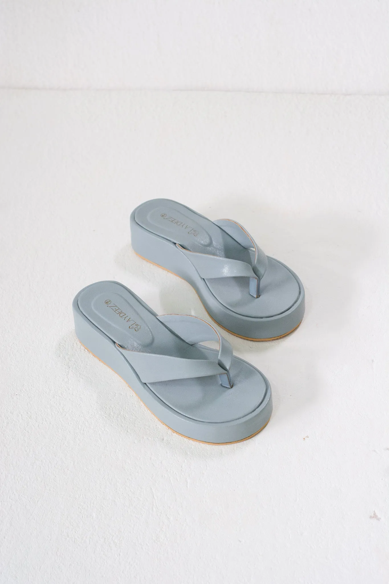 Emmy Thong Flatform Sandals