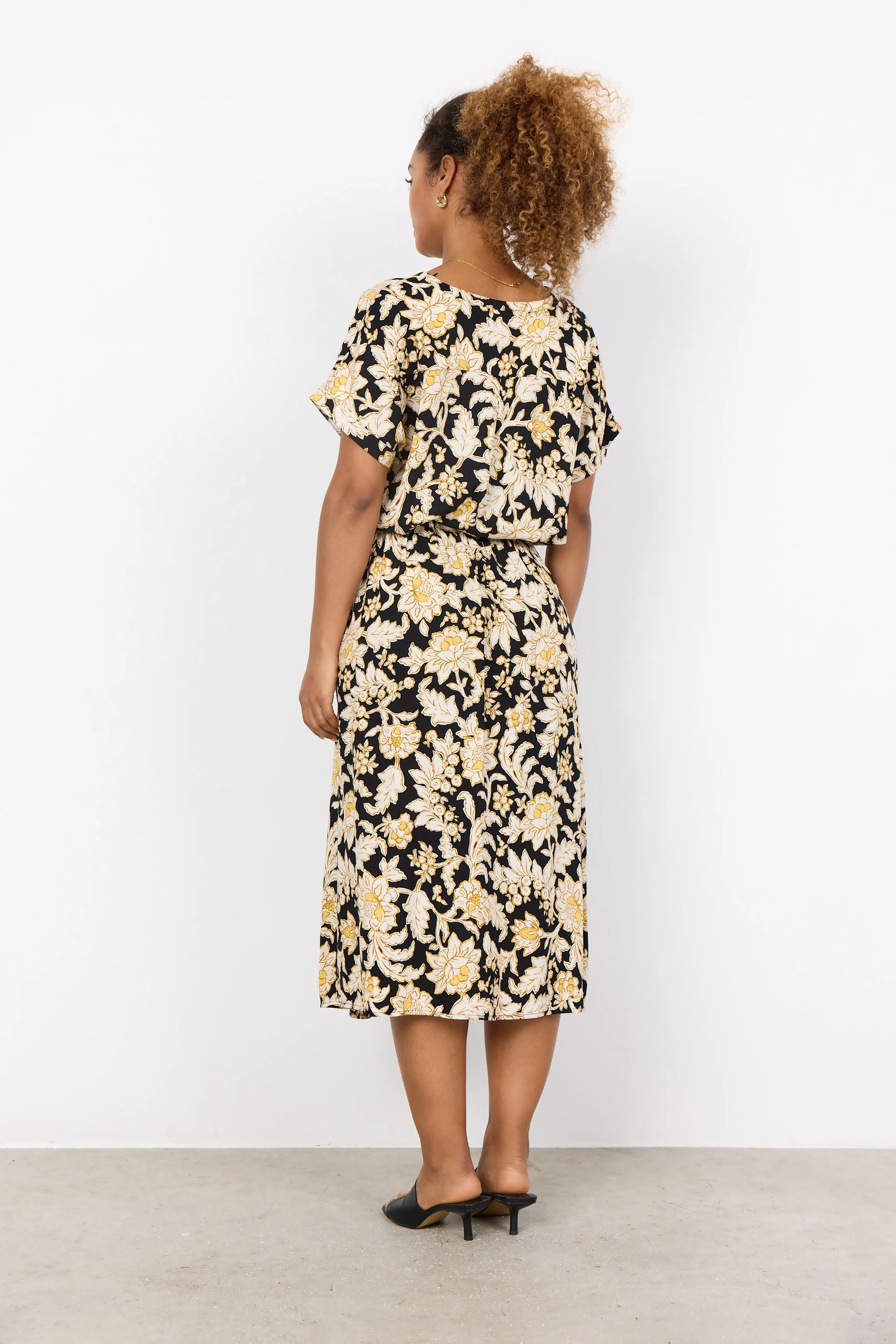 Fardosa Floral Blouse