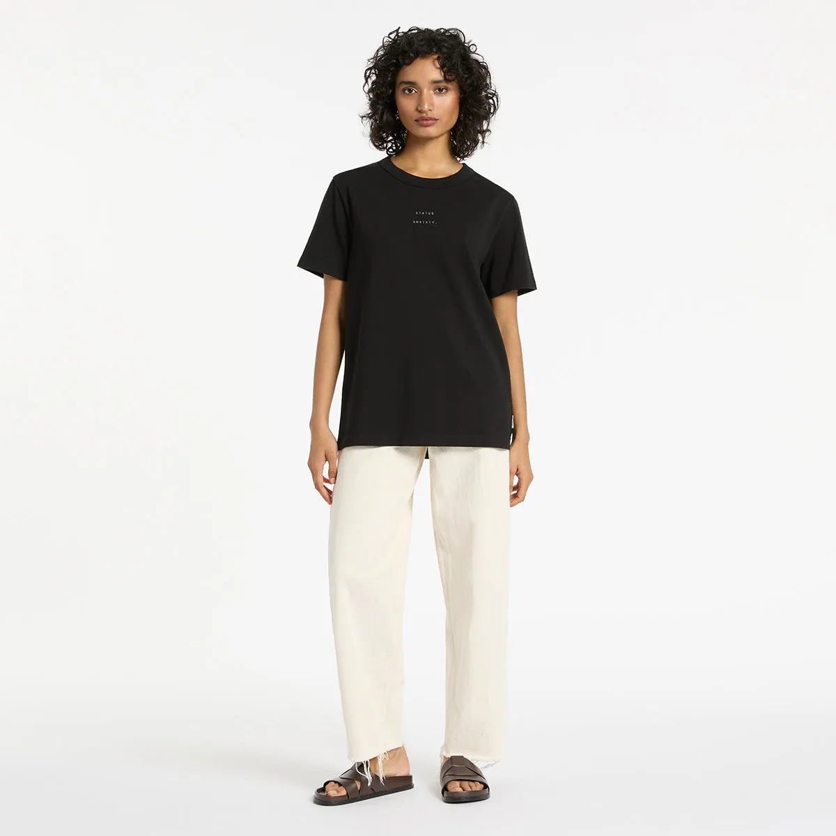 Feels Right Logo - Women's Tee / Soft Black