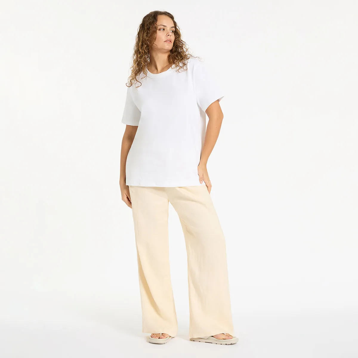Feels Right - Women's Tee / Off White