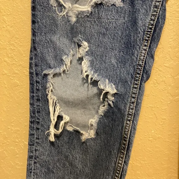 Free People CRVY Highly Distressed High Rise Women's Jeans Straight Leg Size 27