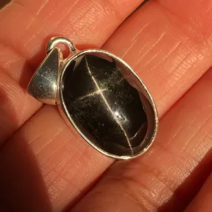 Genuine Black Star Diopside 925 Solid Sterling Silver Pendant 25mm