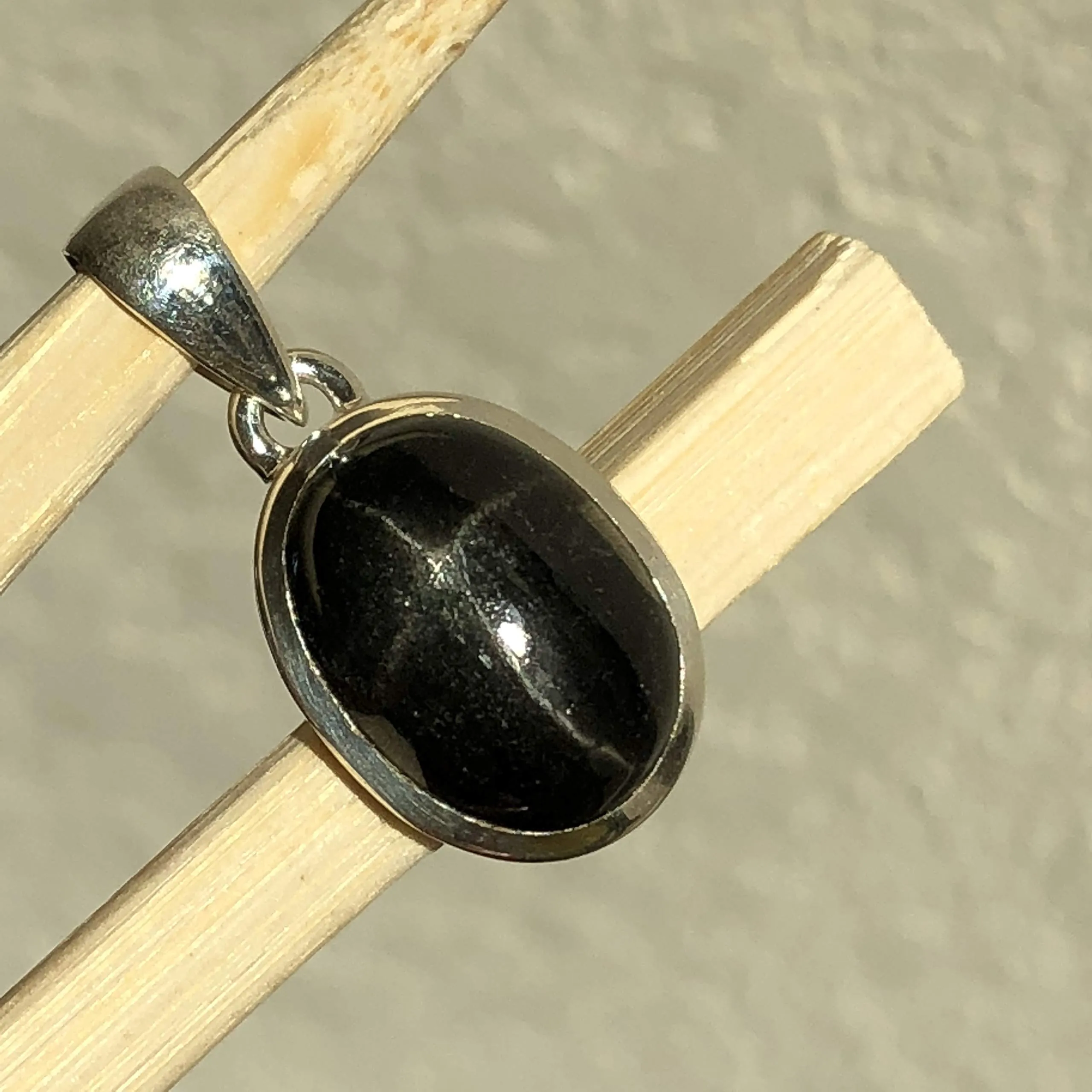 Genuine Black Star Diopside 925 Solid Sterling Silver Pendant 25mm