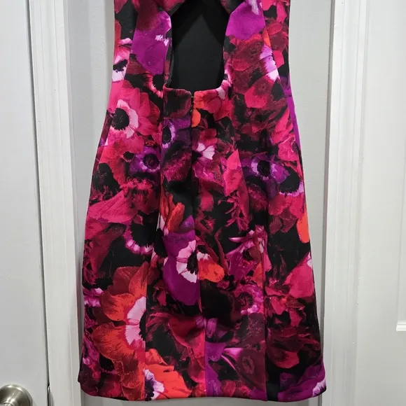 GUESS Women's Sleeveless Inez Open Back Dress