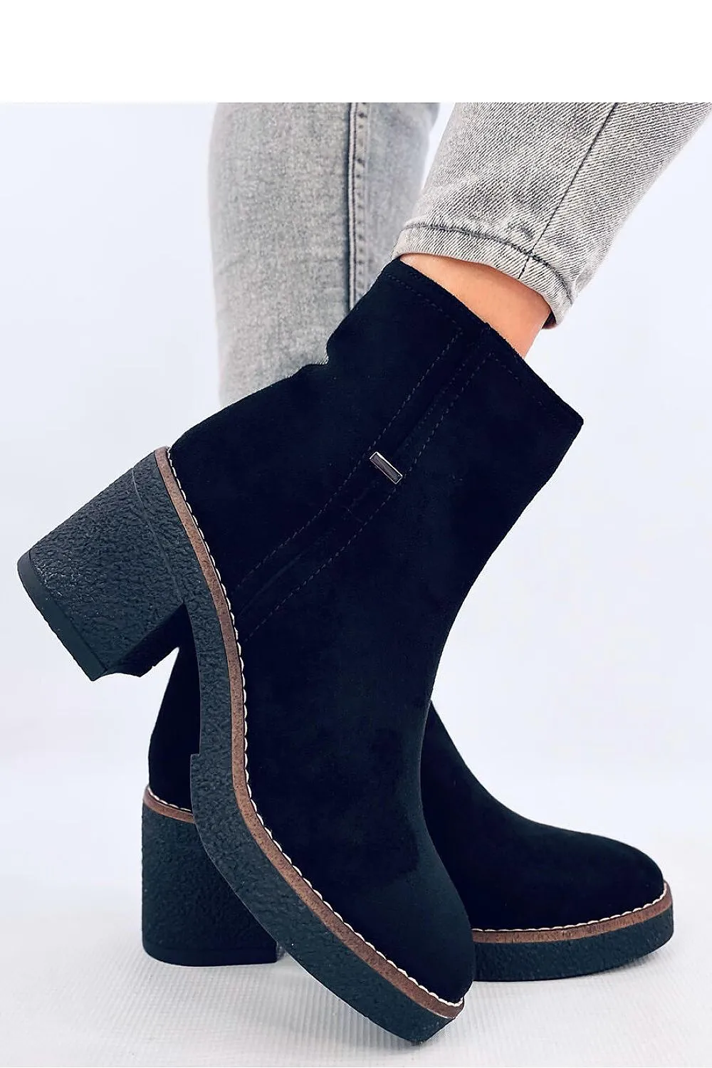 Heel boots