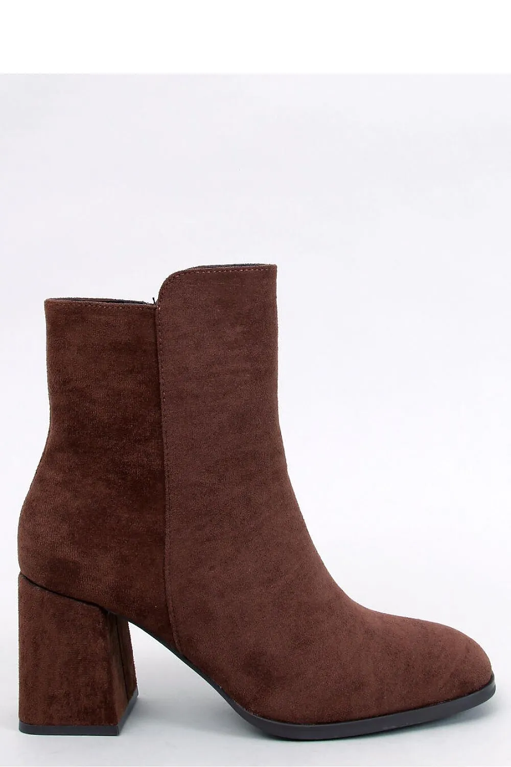 Heel boots