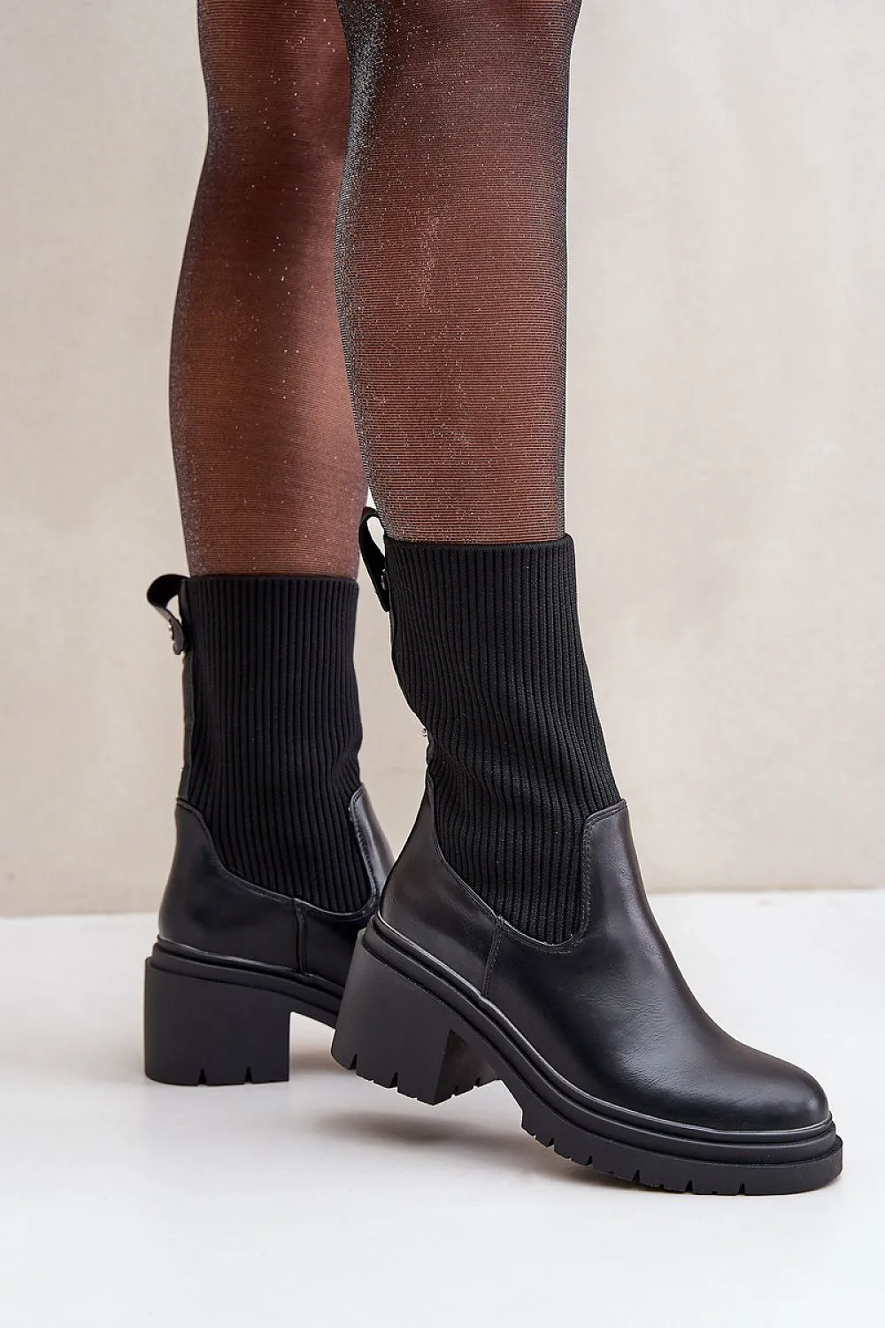 Heel boots