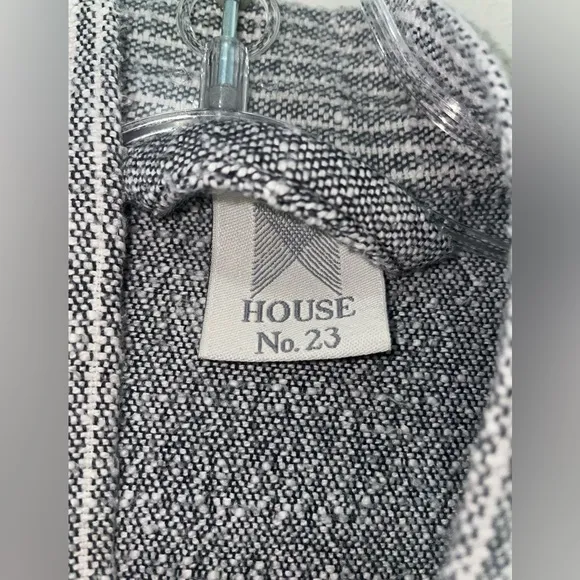 House No. 23 Zoe Robe