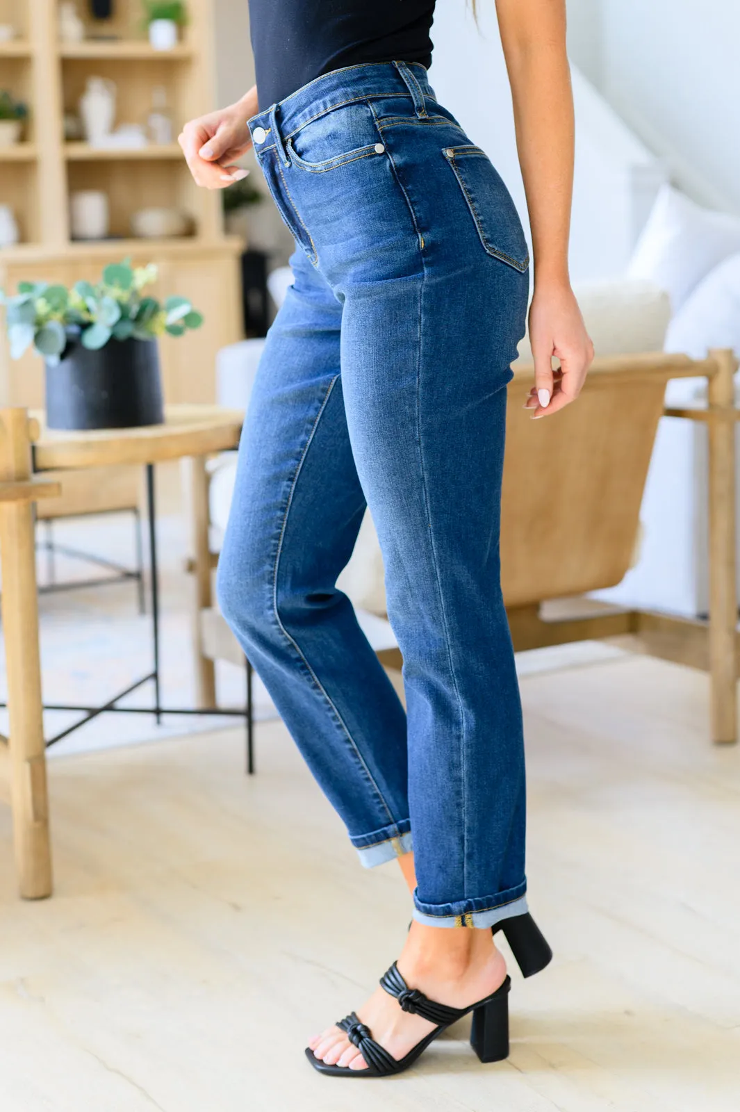 Judy Blue High-Rise Cool Denim Boyfriend Jeans