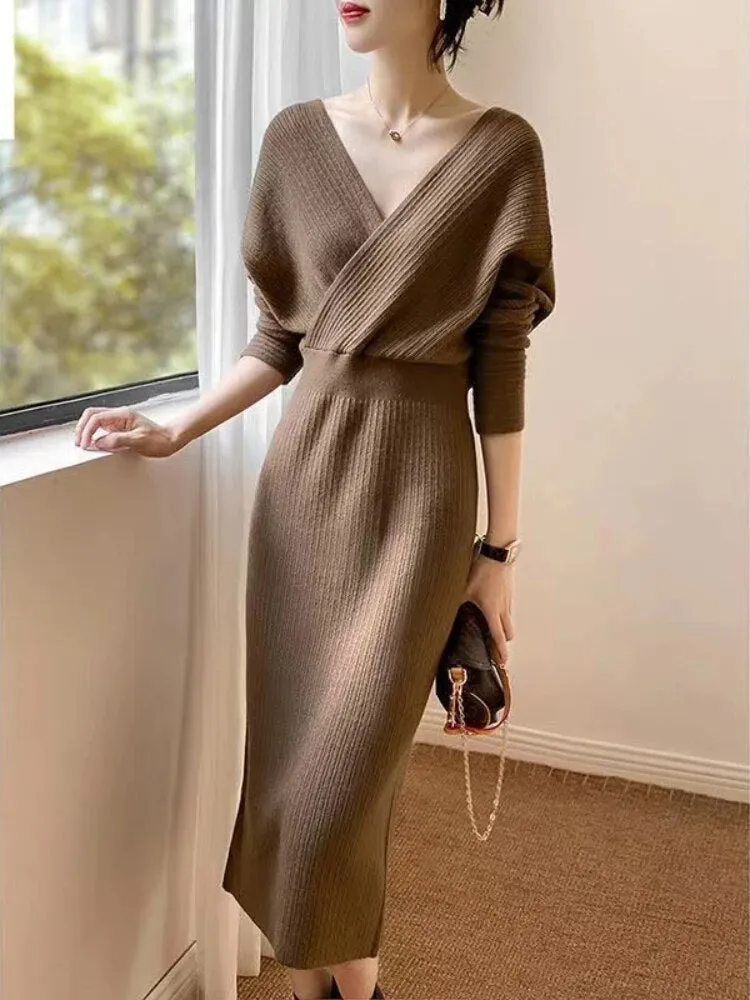 Julie® | Classic and comfortable   dress
