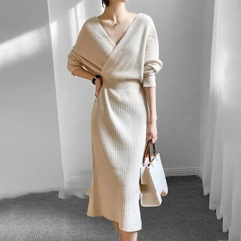 Julie® | Classic and comfortable   dress