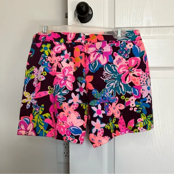 Lilly Pulitzer Arabeth Stretch Floral Shorts in Cherry Ganache Bohemian Garden