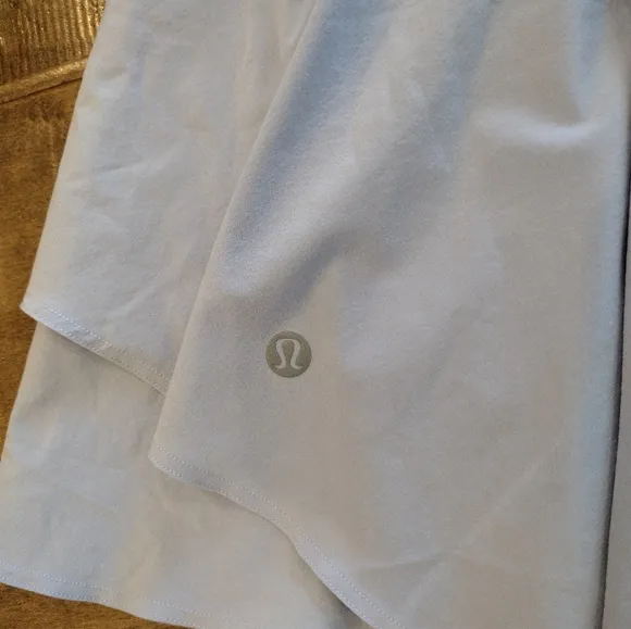 LULULEMON Women's light blue Court Rival Skirt Skort - size 16