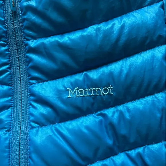 Marmot Women's Blue Puffer Jacket 800 fill
