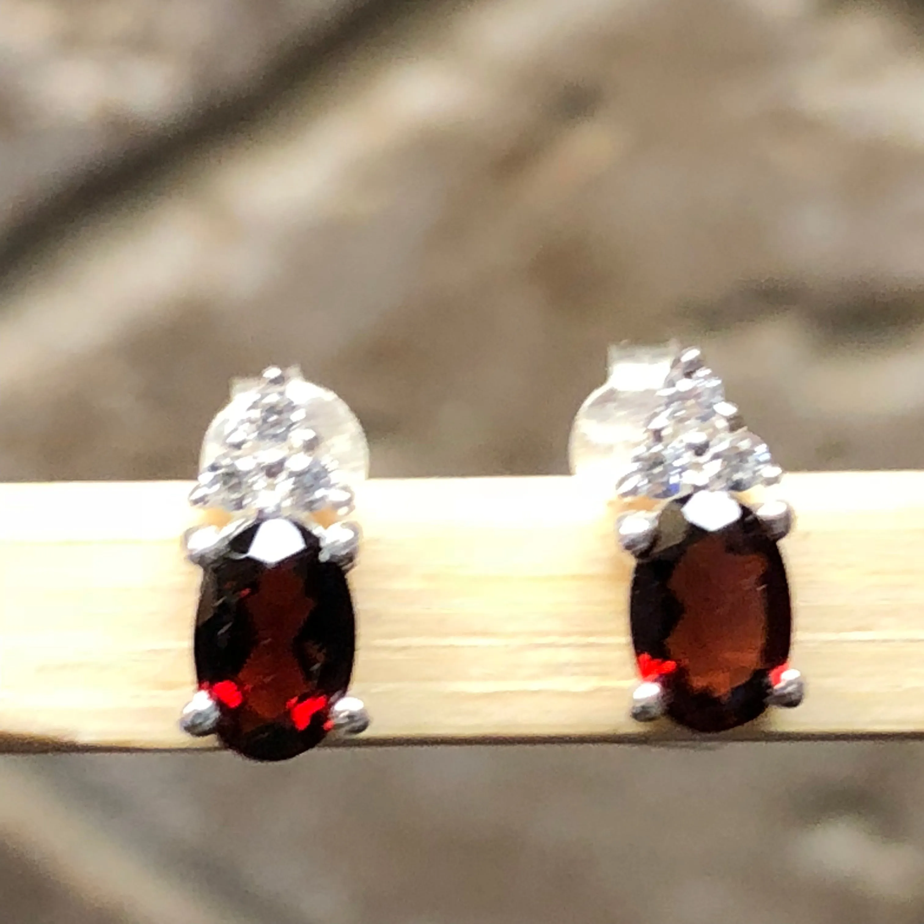Natural 1.5ct Garnet 925 Solid Sterling Silver Earrings 10mm