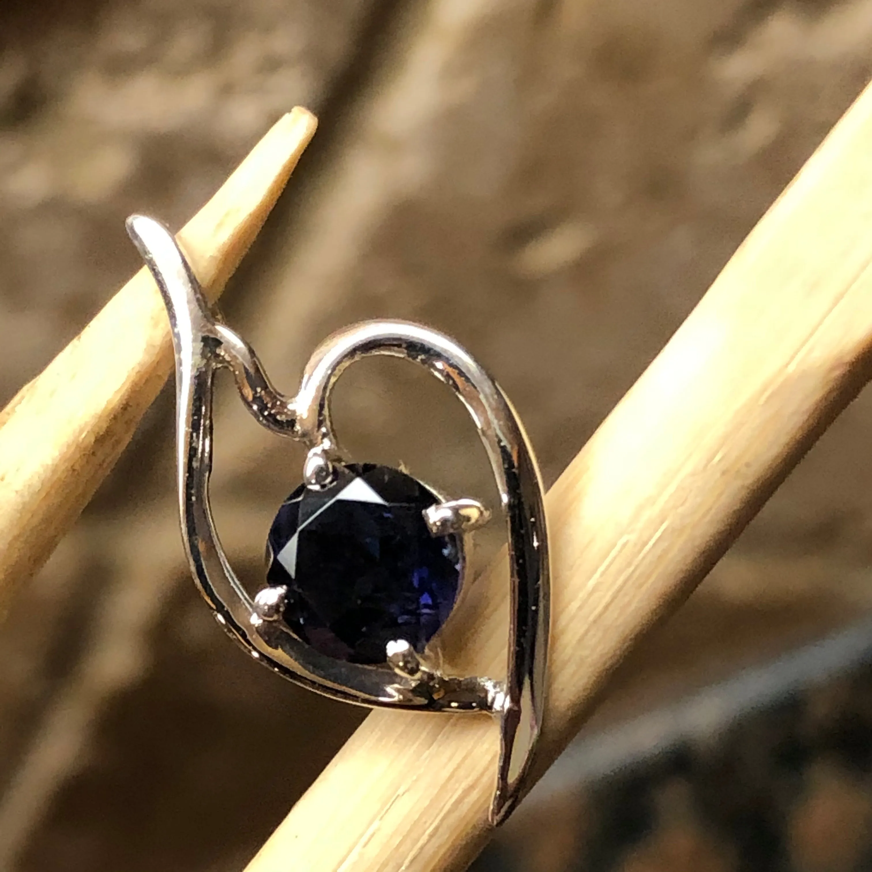 Natural 1ct Iolite 925 Solid Sterling Silver Heart Pendant 22mm