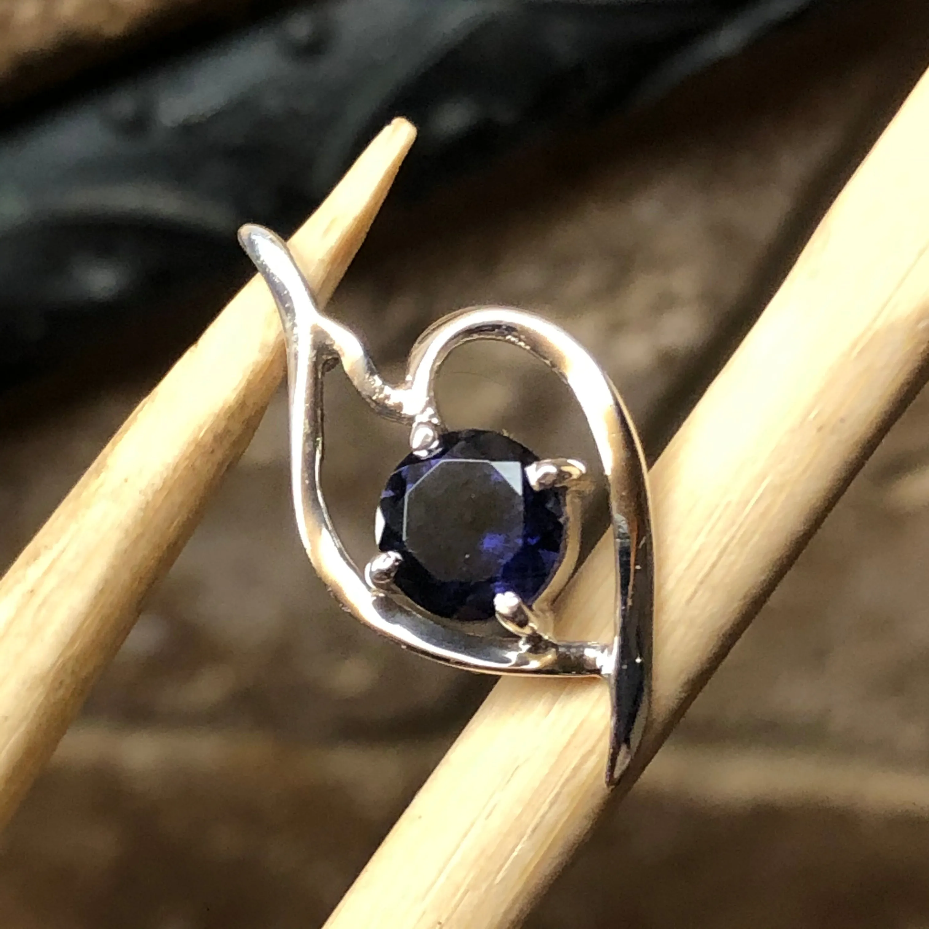 Natural 1ct Iolite 925 Solid Sterling Silver Heart Pendant 22mm