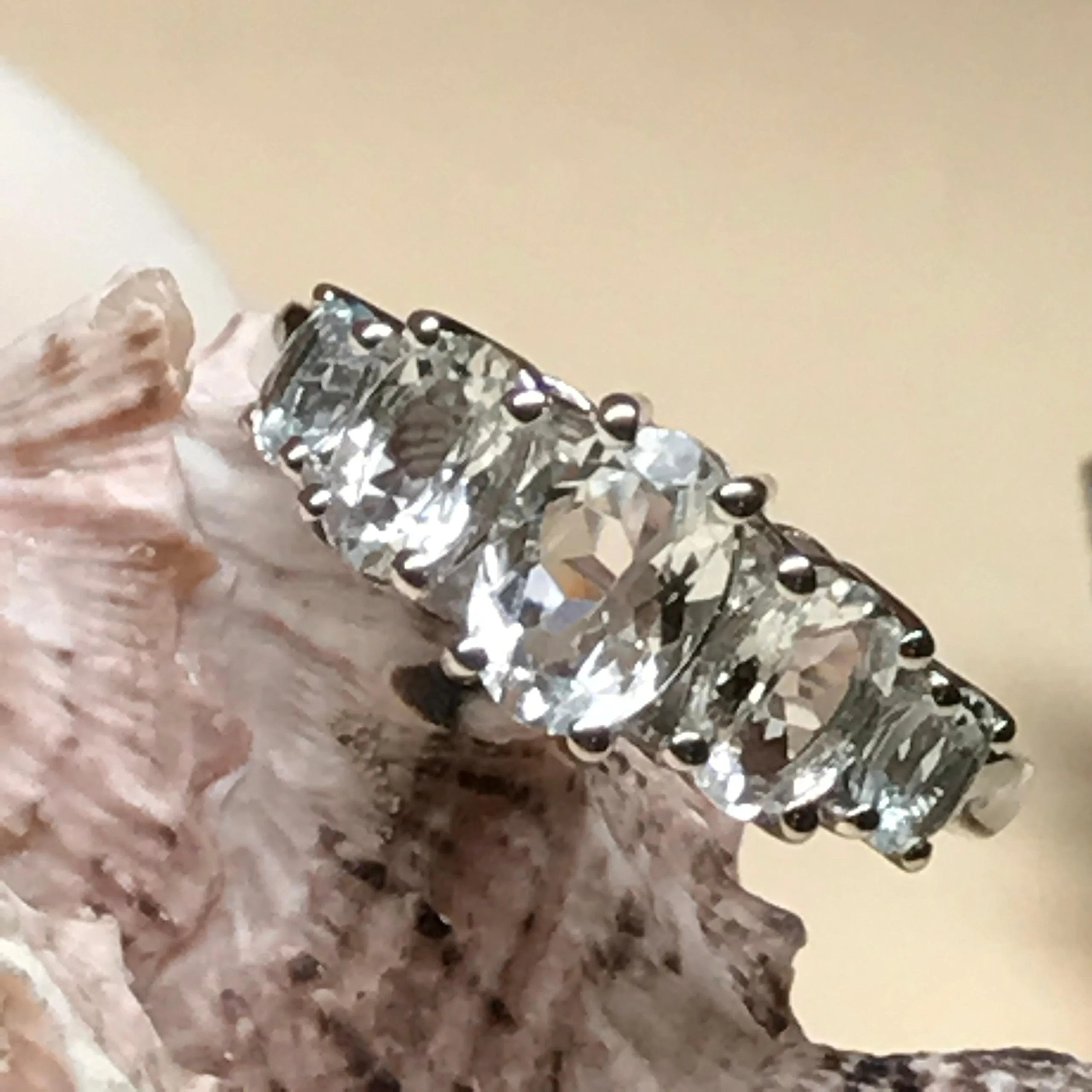 Natural 2.5ct Aquamarine 925 Solid Sterling Silver Ring Size 6, 7, 8, 9