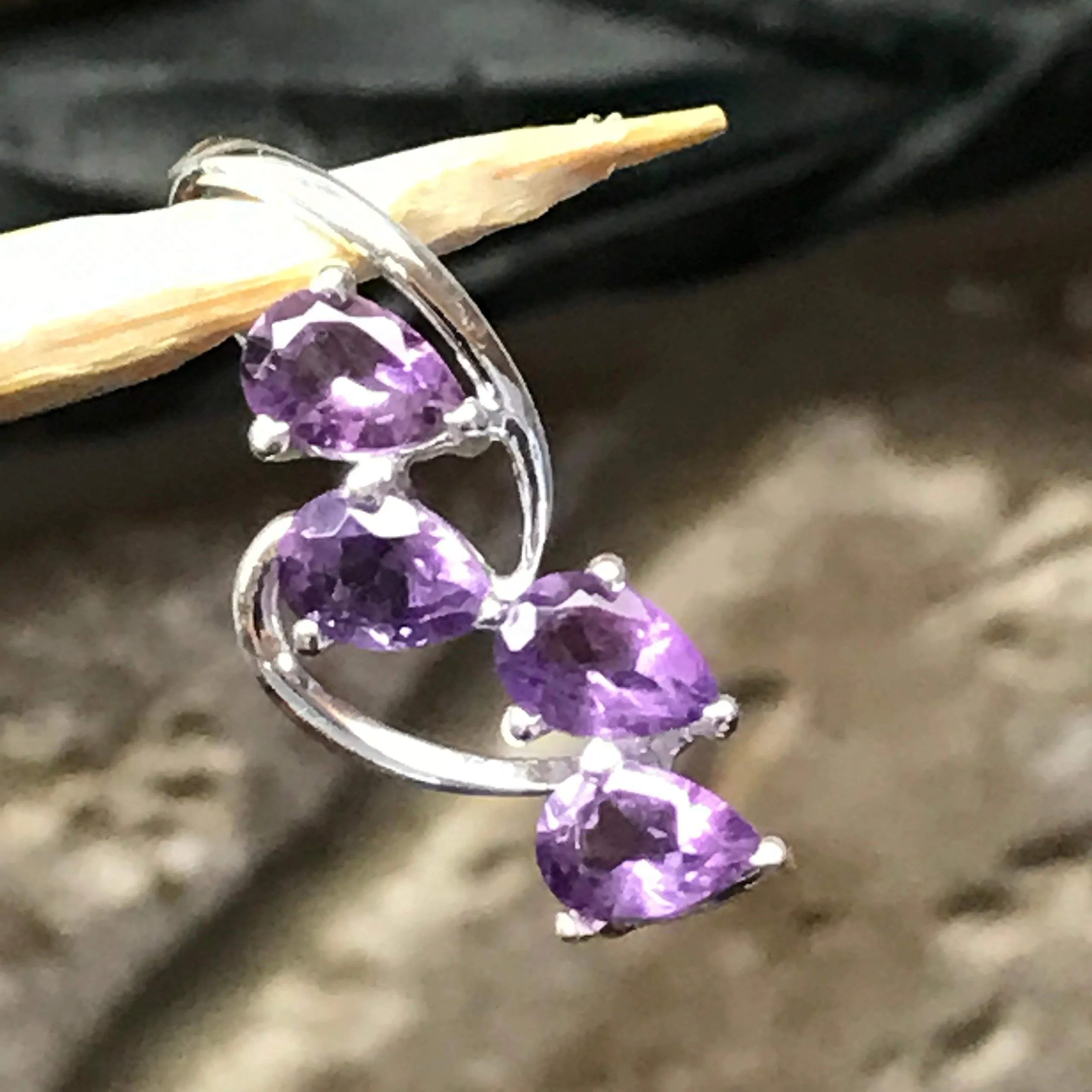 Natural 2.5ct Purple Amethyst 925 Solid Sterling Silver Journey Pendant 25mm
