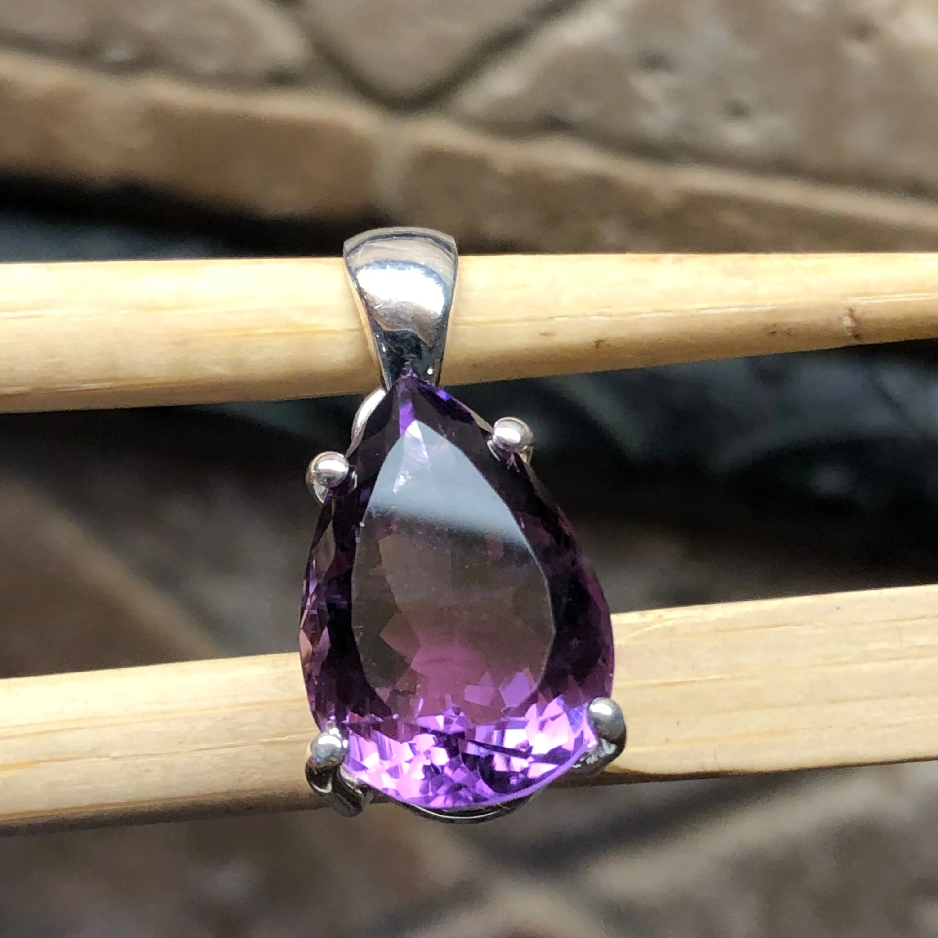 Natural 8ct Purple Amethyst 925 Solid Sterling Silver Pendant 25mm
