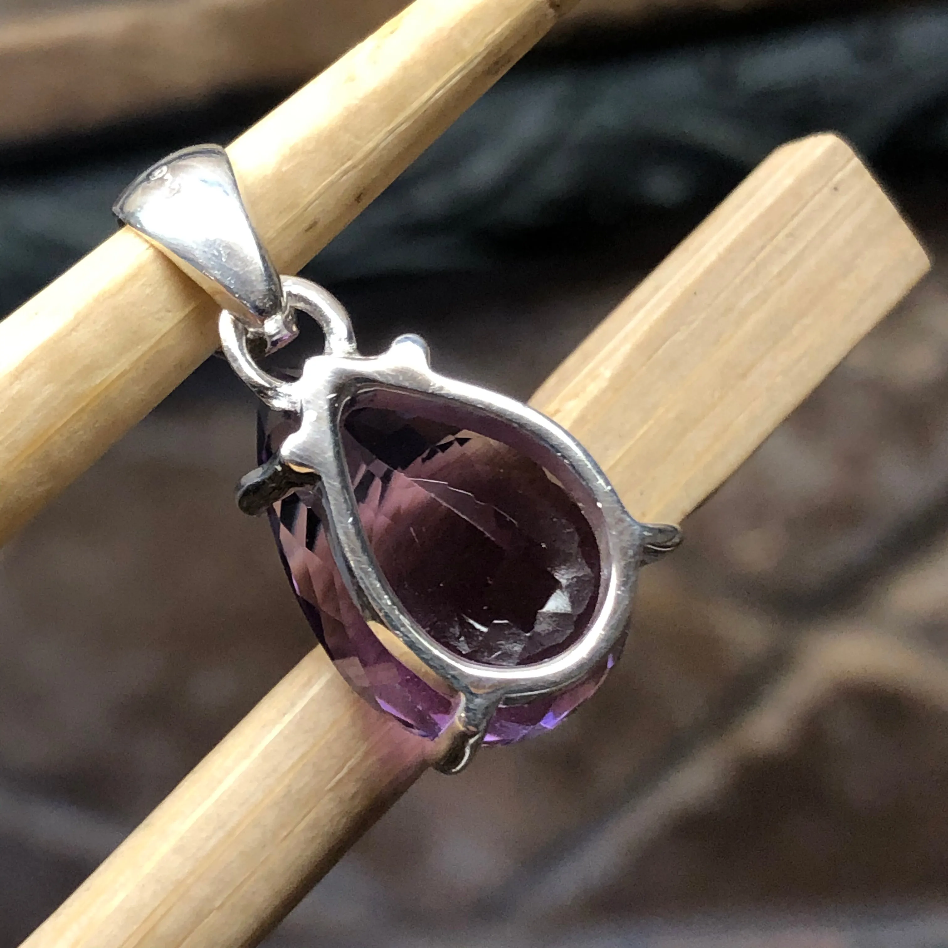 Natural 8ct Purple Amethyst 925 Solid Sterling Silver Pendant 25mm