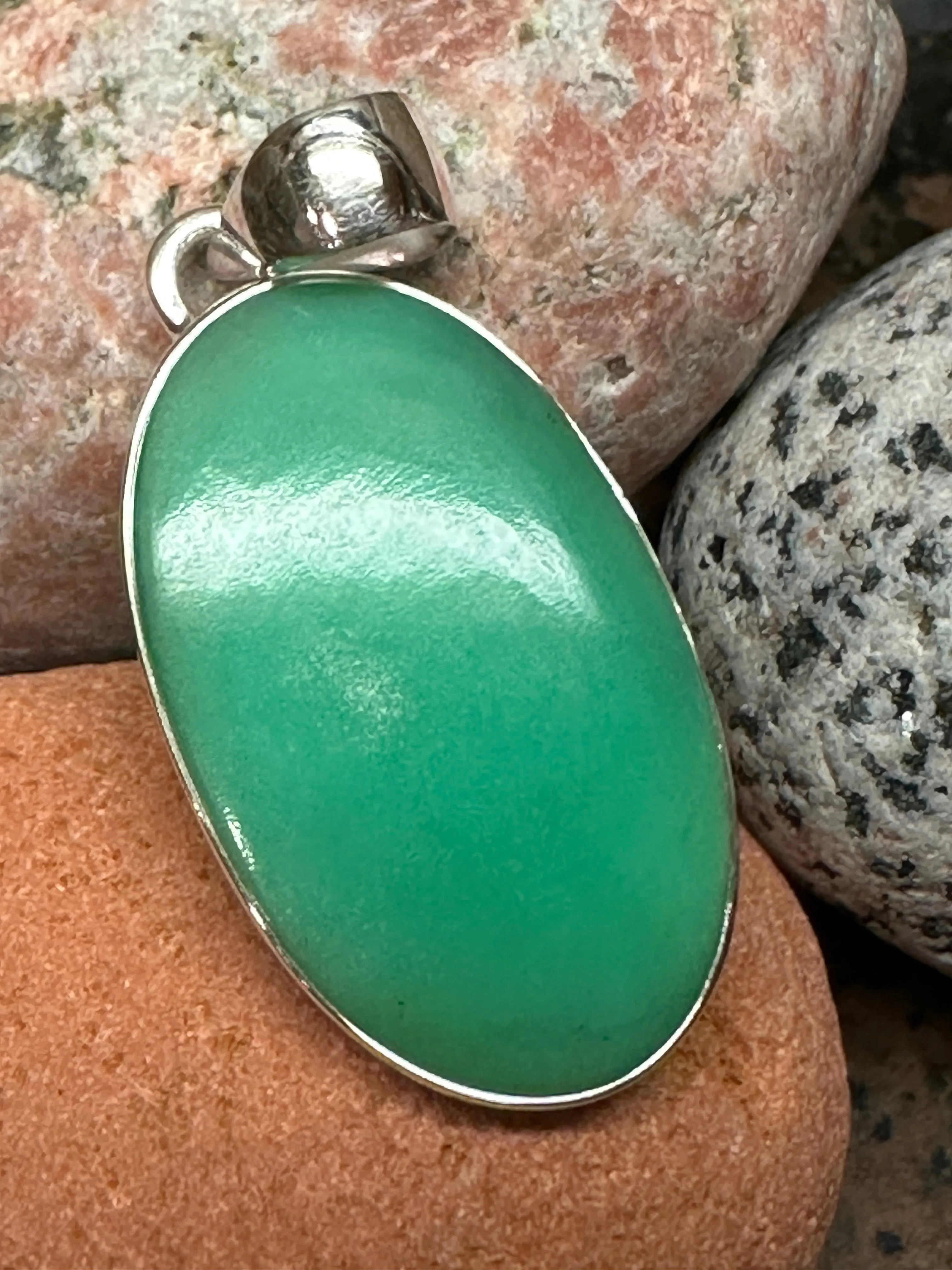 Natural Australian Chrysoprase 925 Sterling Silver Pendant 40mm