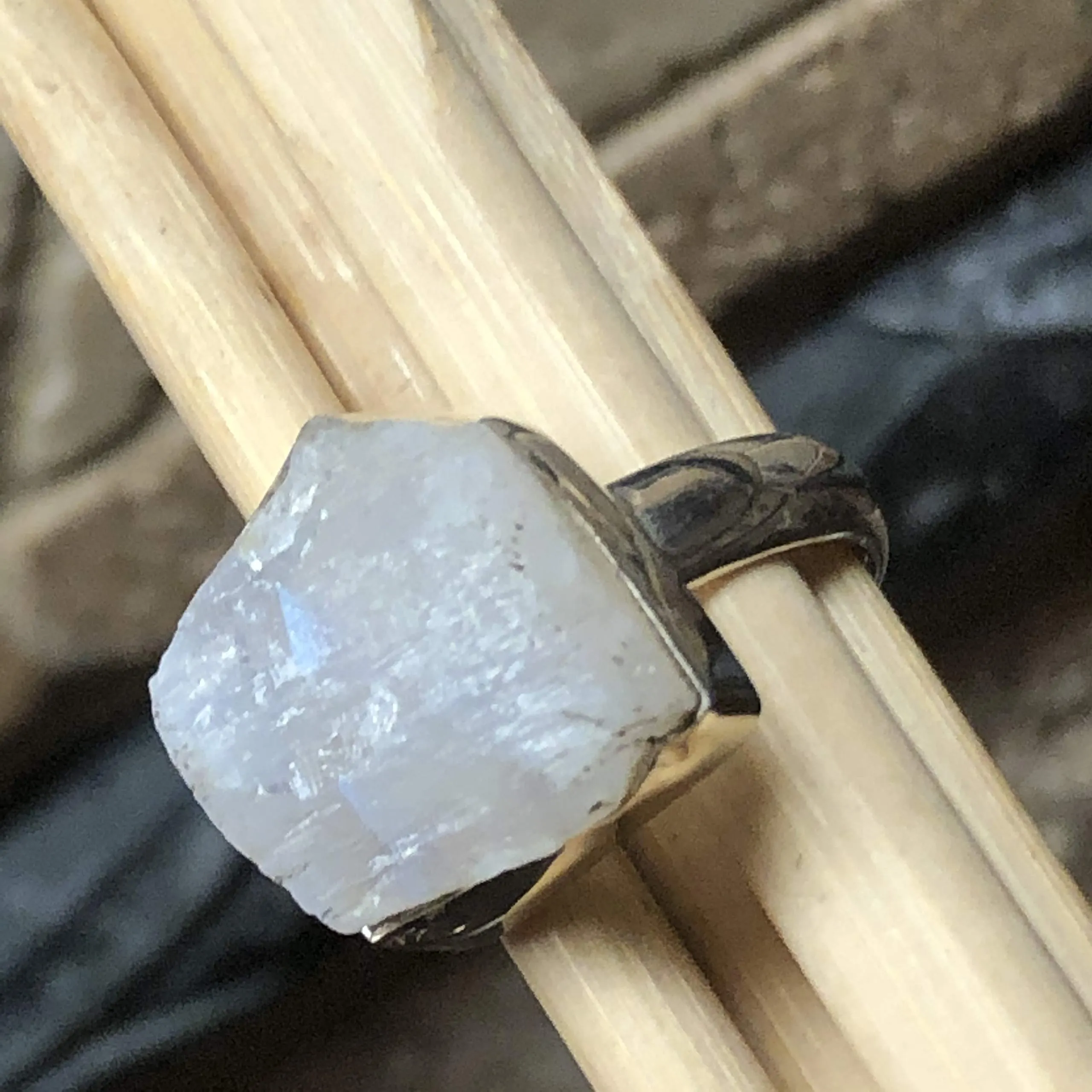 Natural Rainbow Moonstone 925 Solid Sterling Silver Ring Size 6.5
