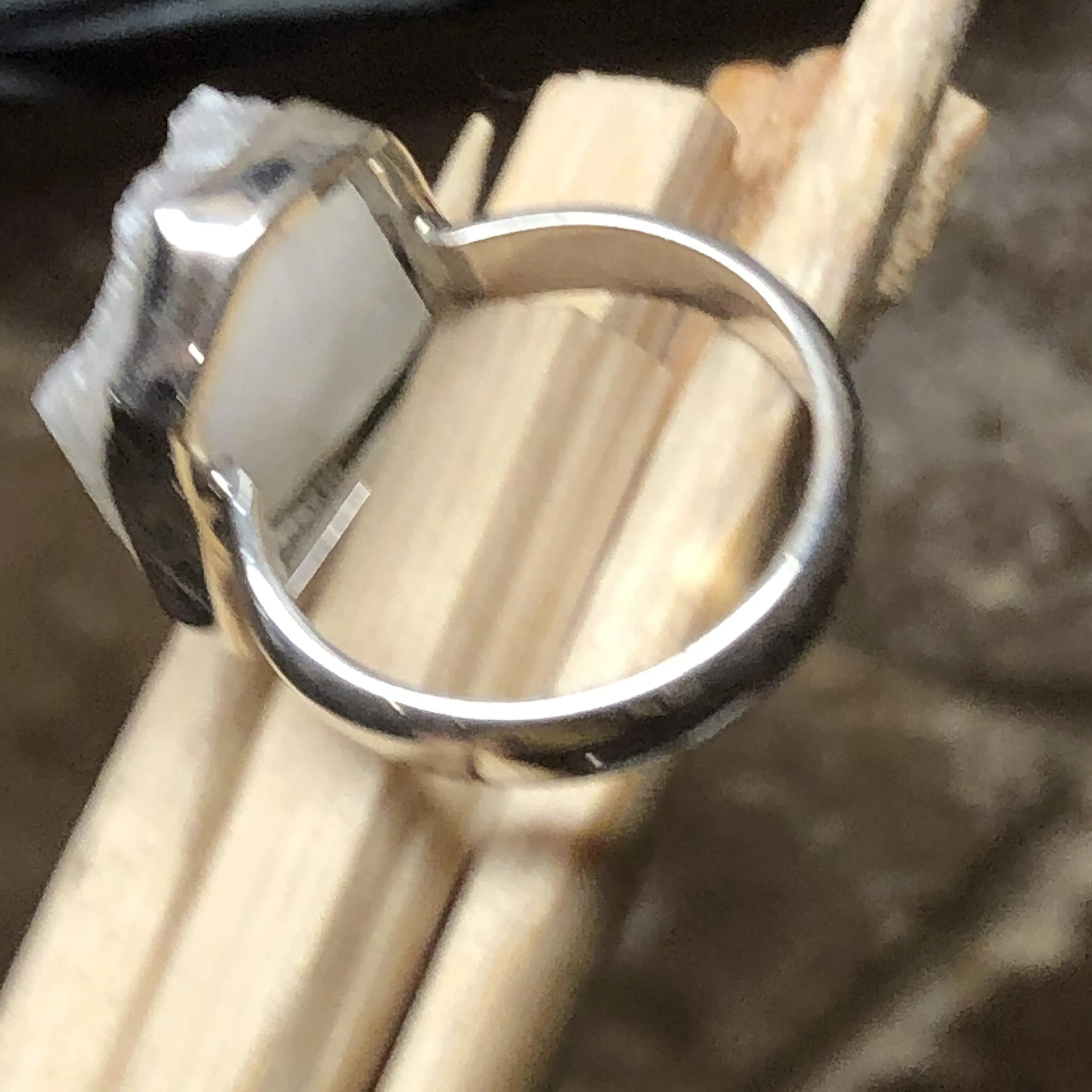 Natural Rainbow Moonstone 925 Solid Sterling Silver Ring Size 6.5