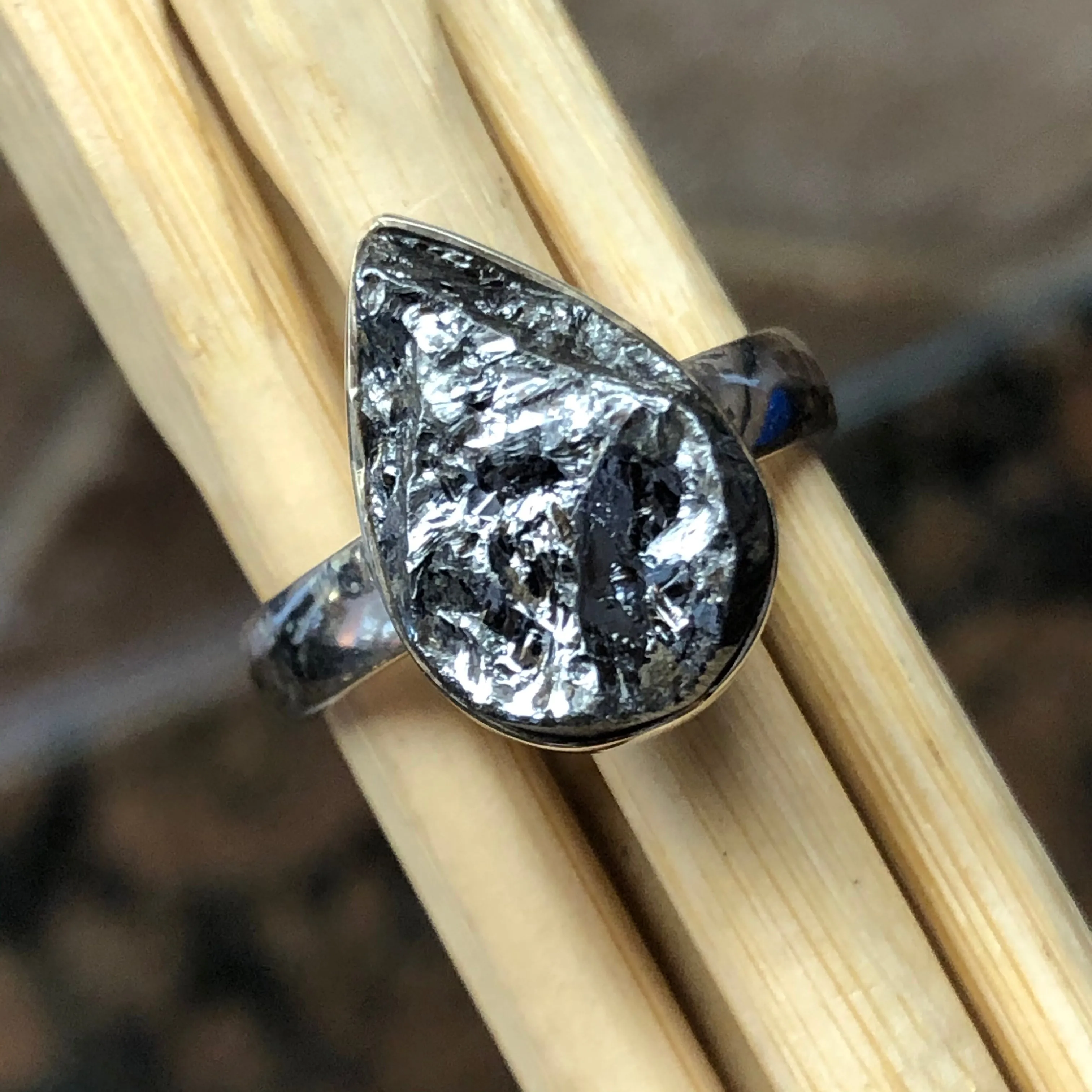 Natural Silicone 925 Solid Sterling Silver Ring Size 7
