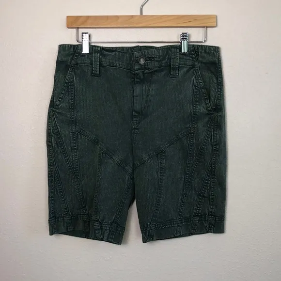 New FREE PEOPLE Women's Size 10 Dried Pine Green Bette Washed Moto Shorts