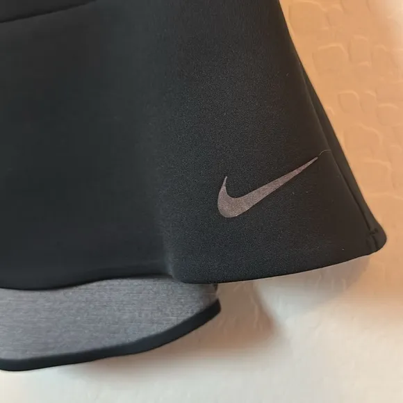 Nike Women's Flare Golf Skirt Size Small