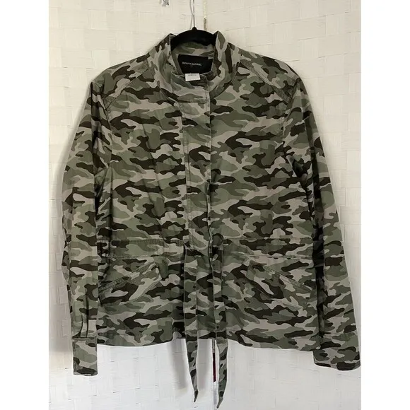 NWT Banana Republic Green Camo Jacket Women's Size Large Pockets Tie Waist