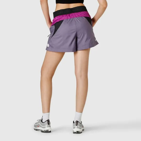 NWT The North Face Lunar Slate/Cactus Flower Purple TNF X WindWall Shorts M