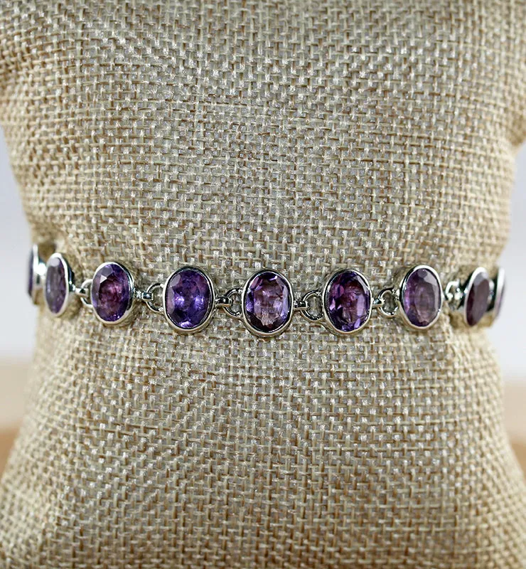 Oval Amethyst Bracelet in Sterling Silver