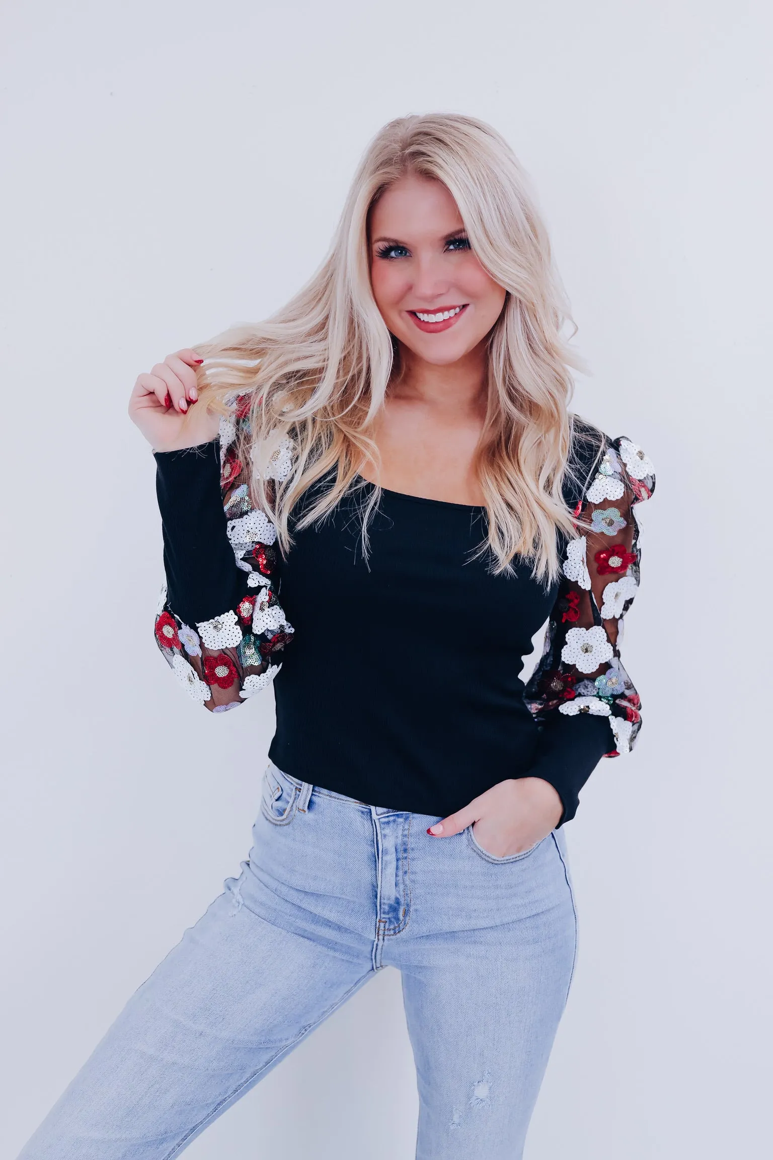 Poised Sequin Puff Sleeve Top -Black