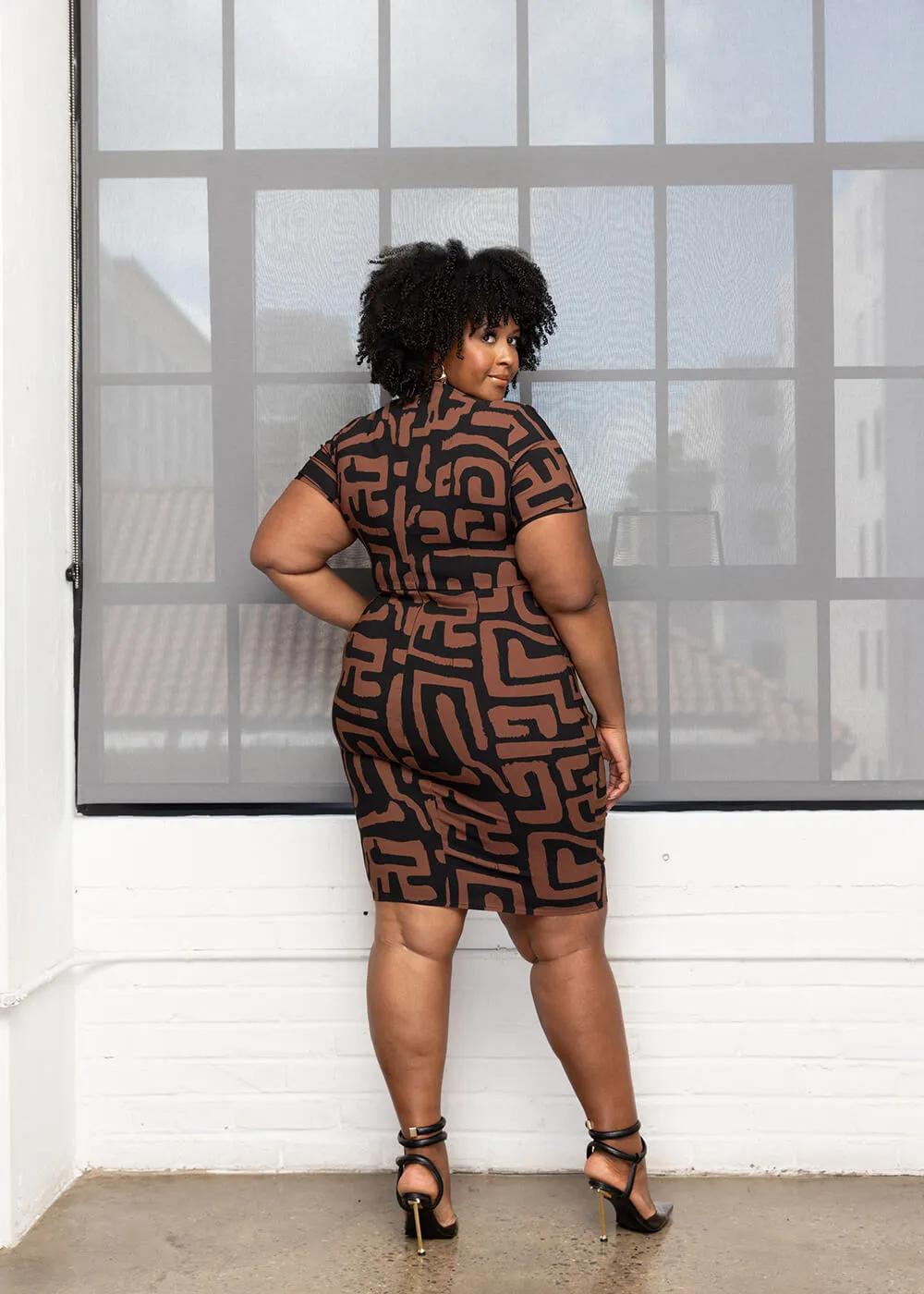 Sabella Women's African Print Stretch Dress (Espresso Geometric)