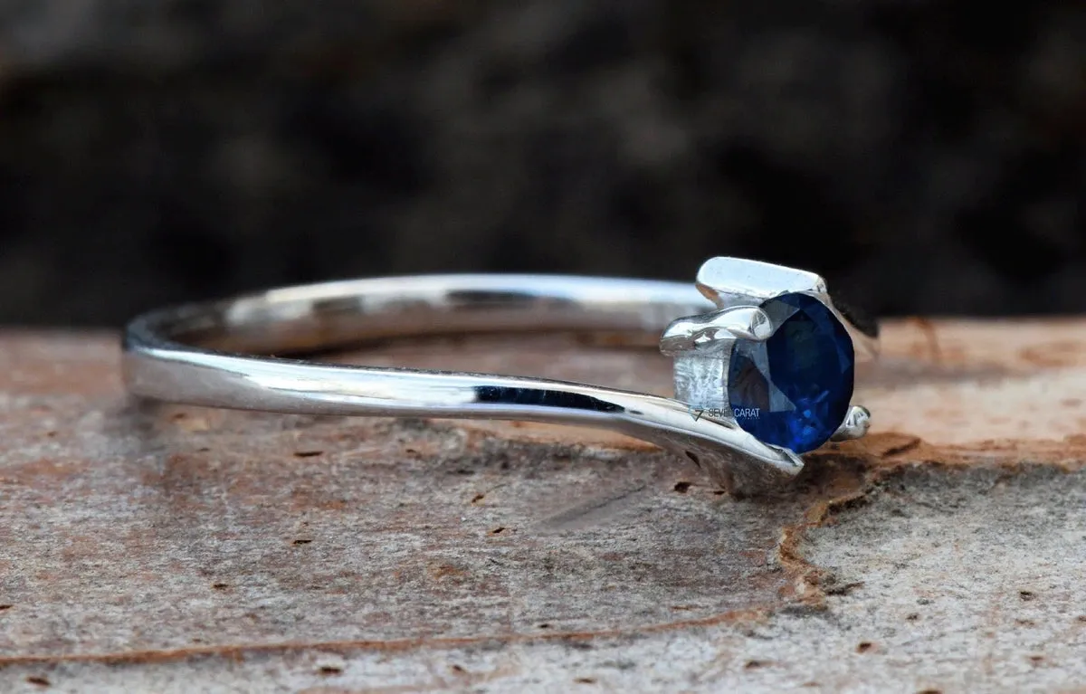 Sapphire solitaire ring